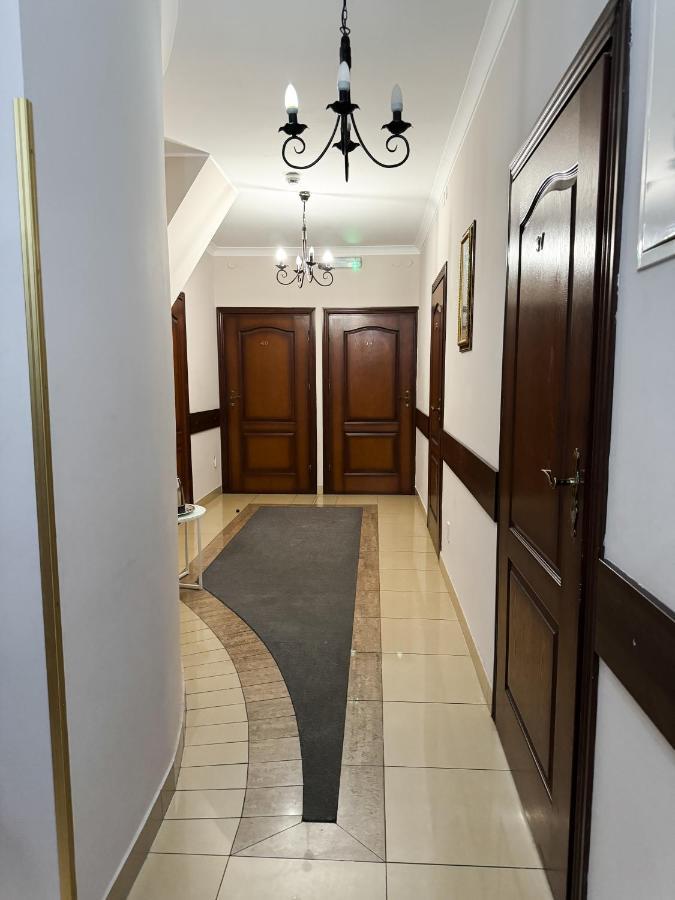 Villa Carmen Kudowa-Zdrój Exteriör bild